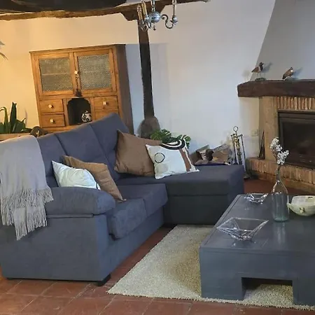 Casona Del Marquesado Holiday home Argueso